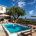 Apartment Afroksilia Yakinthos