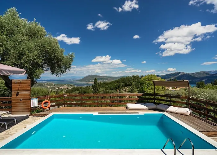 Afroksilia Yakinthos Apartamento *